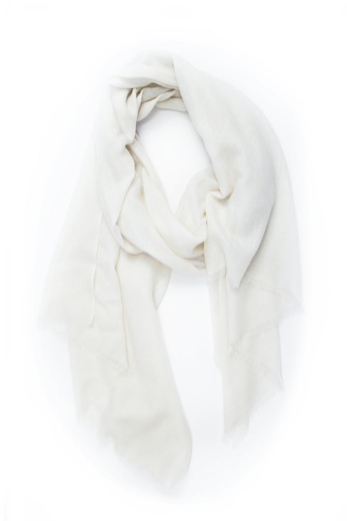 100% Cashmere Basic Scarf in Ivory